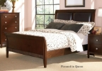 Traditional Bedroom Furniture 